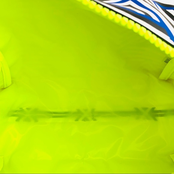 Vs Pink Cosmetic Bag Geo Metric Print NWT - Picture 6 of 11